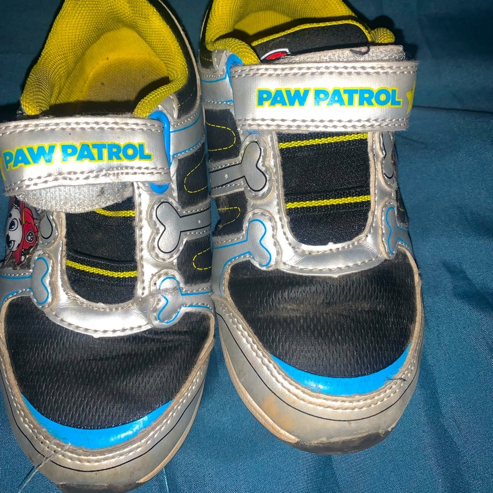 Kid’s Paw Patrol shoes